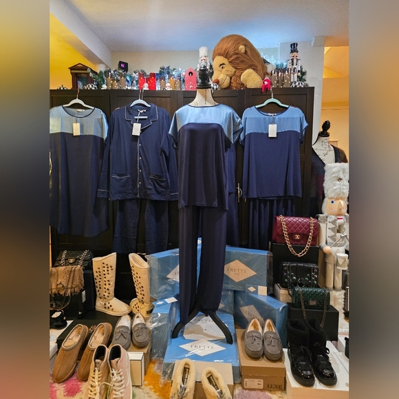 Frette Cascade Lounge Collection 2026 NWT 2 Pieces Top/ Pants Blue Silk/ Cotton - Picture 16 of 17